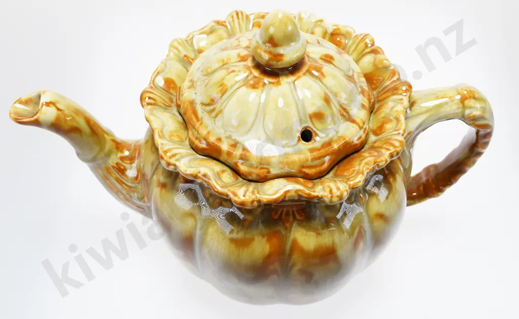 TEMUKA WARE TEAPOT Image 1++