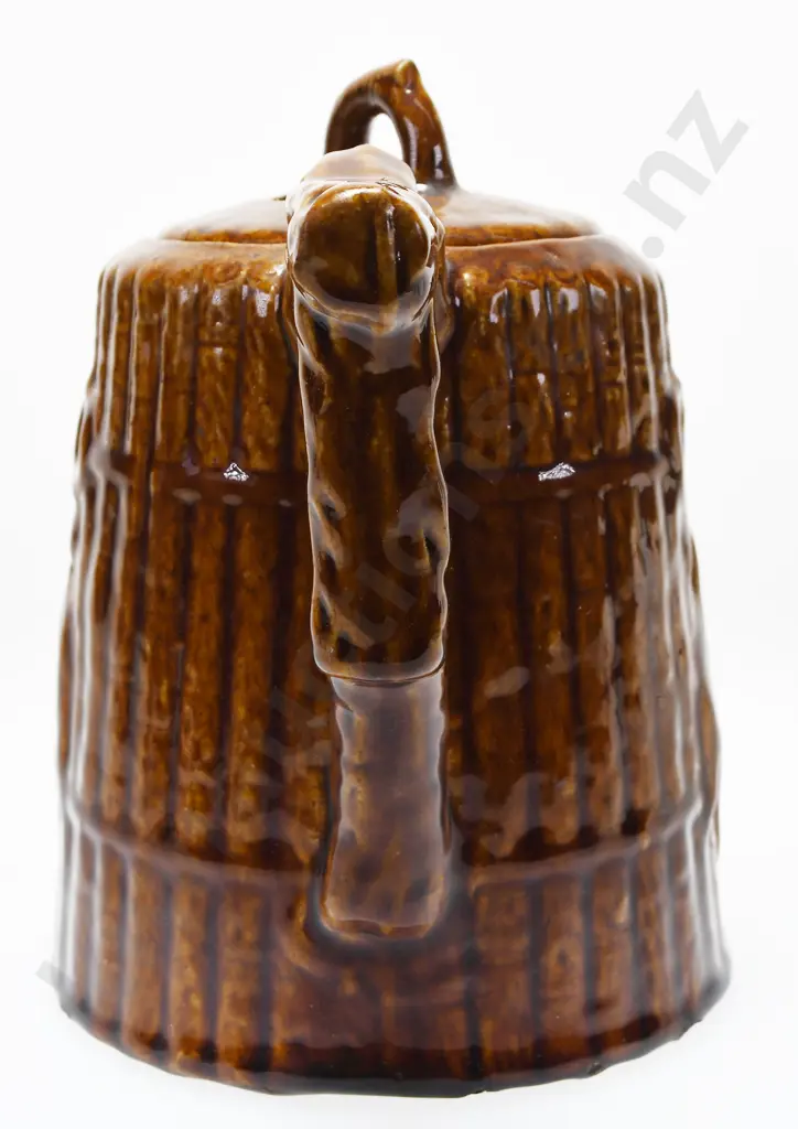 LUKE ADAMS TEAPOT Image 1++