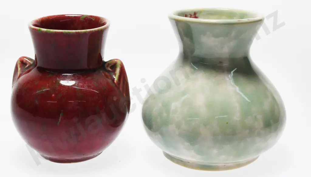 CROWN LYNN VASES Image 1++
