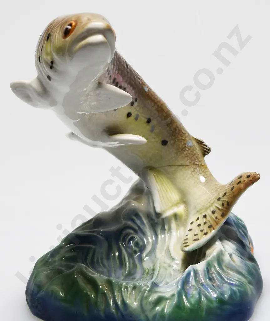 TITIAN STUDIO LEAPING TROUT Image 1++