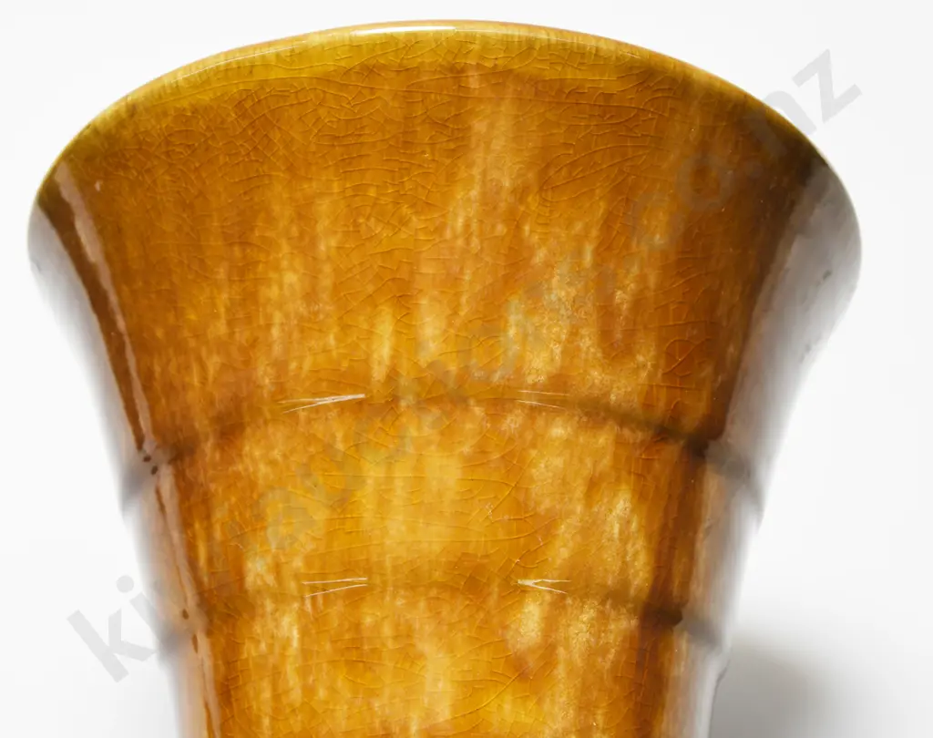 CROWN LYNN TRICKLE GLAZED VASE Image 1++