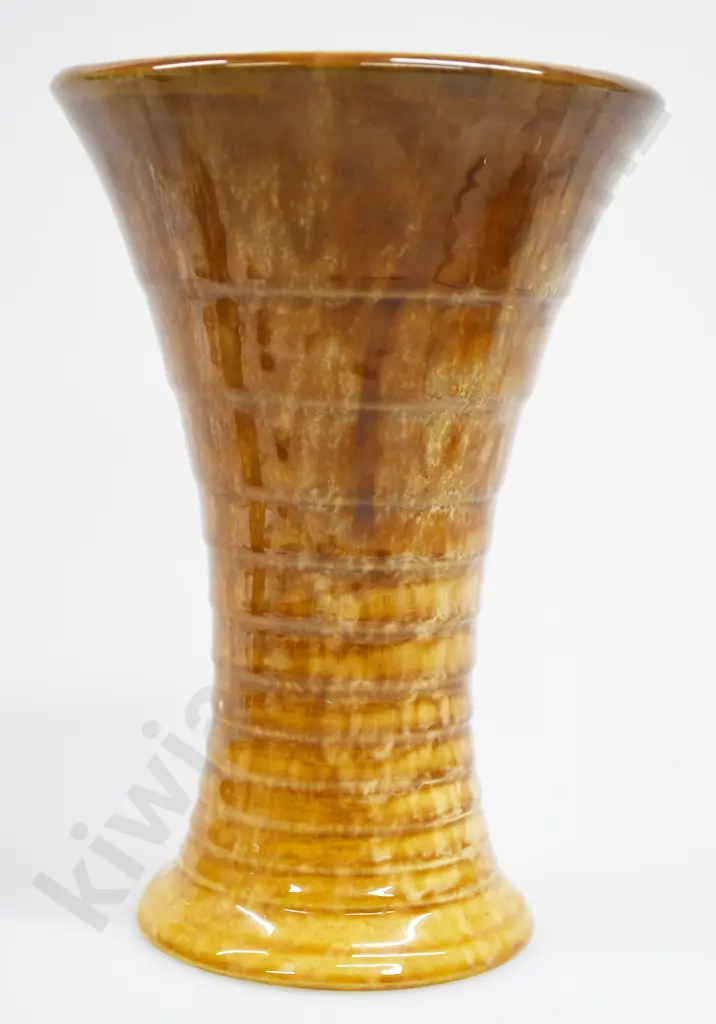 CROWN LYNN TRICKLE GLAZED VASE Image 1++