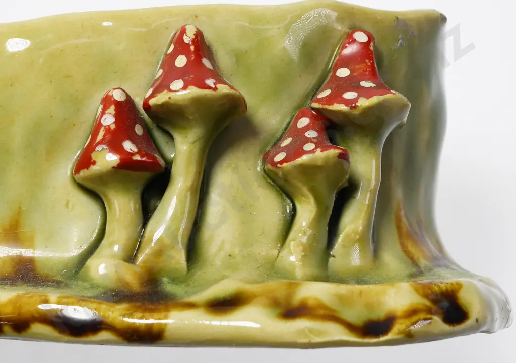 MOLLEE POTTERY BOWL Image 1++