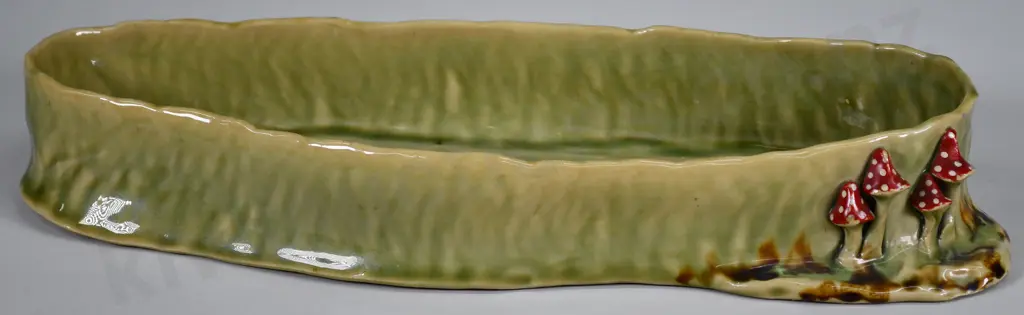 MOLLEE POTTERY BOWL Image 1++