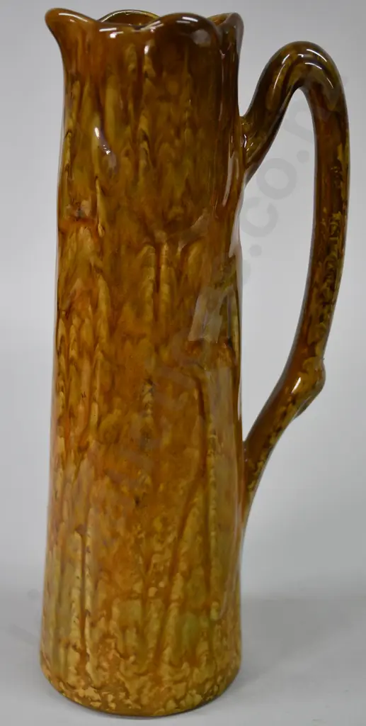 CROWN LYNN TRICKLE GLAZED JUG Image 1++