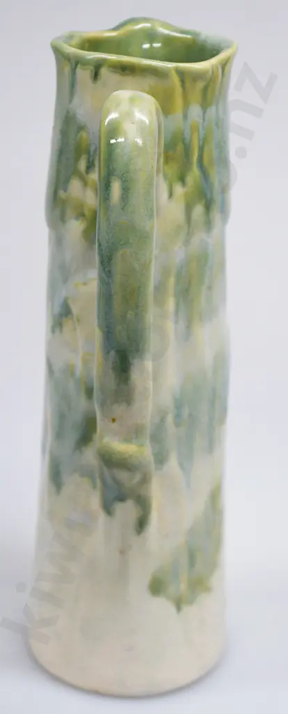 CROWN LYNN TRICKLE GLAZED JUG Image 1++