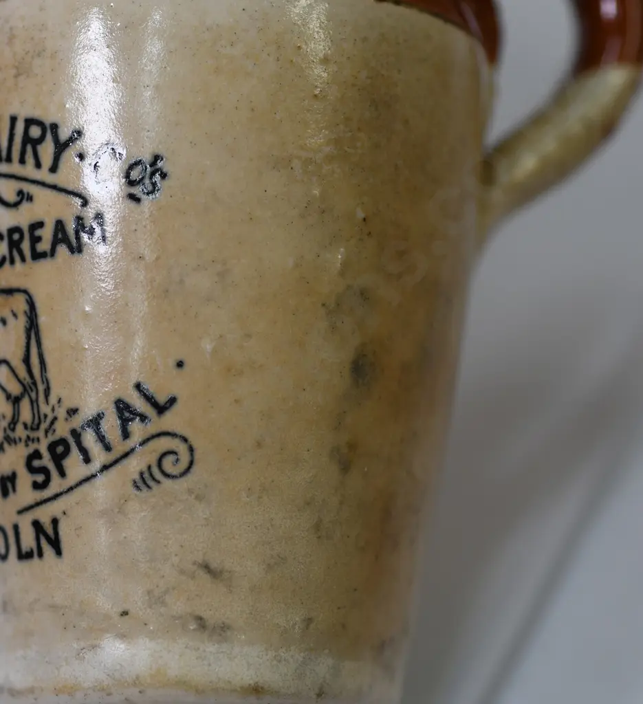 CREAM POTS Image 1++
