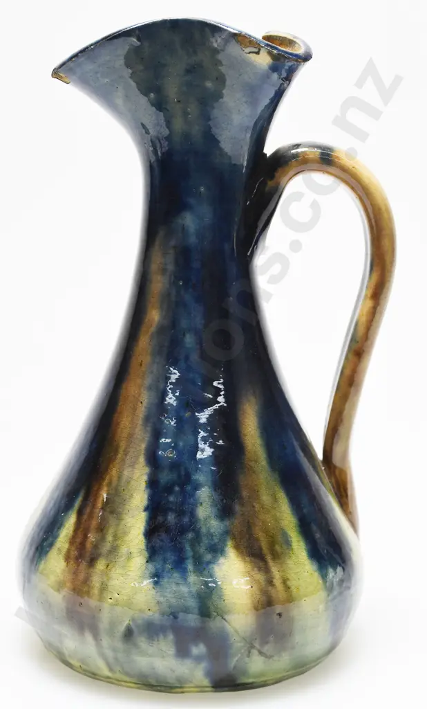 TRICKLE GLAZE JUG Image 1++