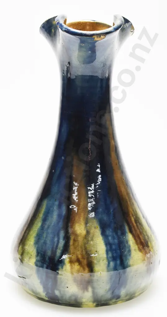 TRICKLE GLAZE JUG Image 1++