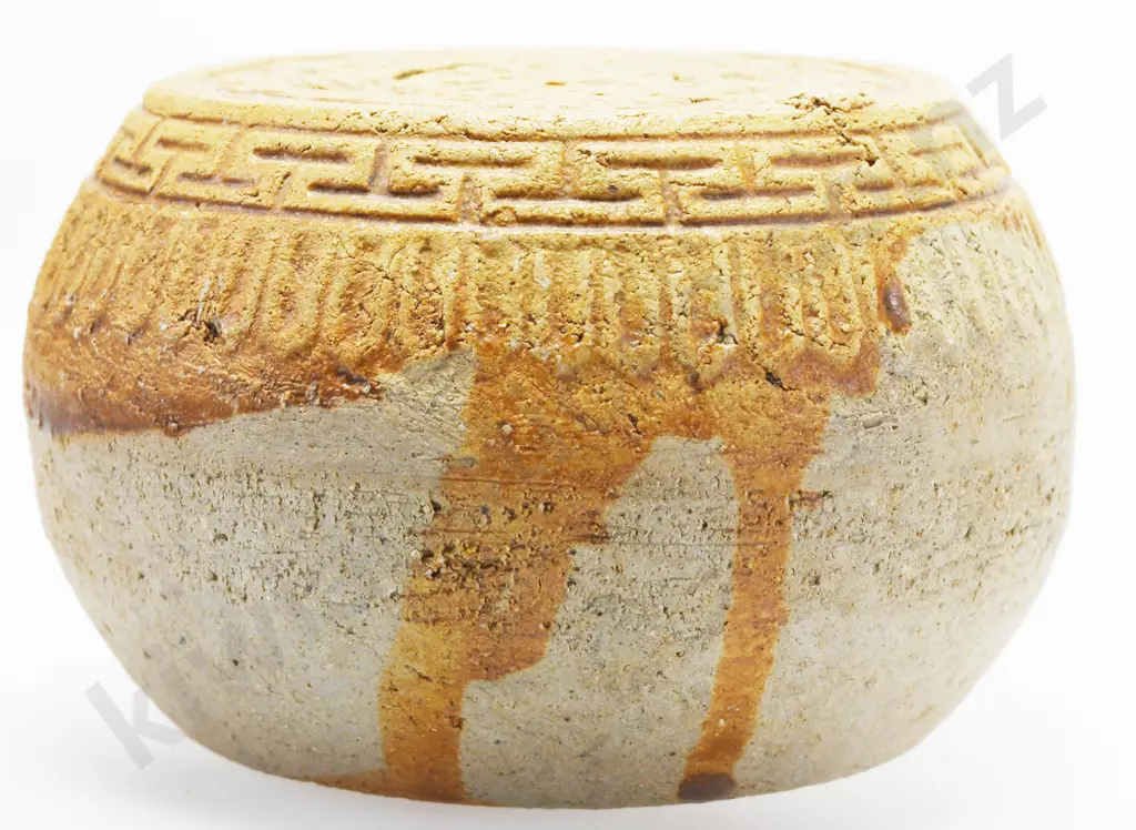 CHINESE MONEY BOX Image 1++