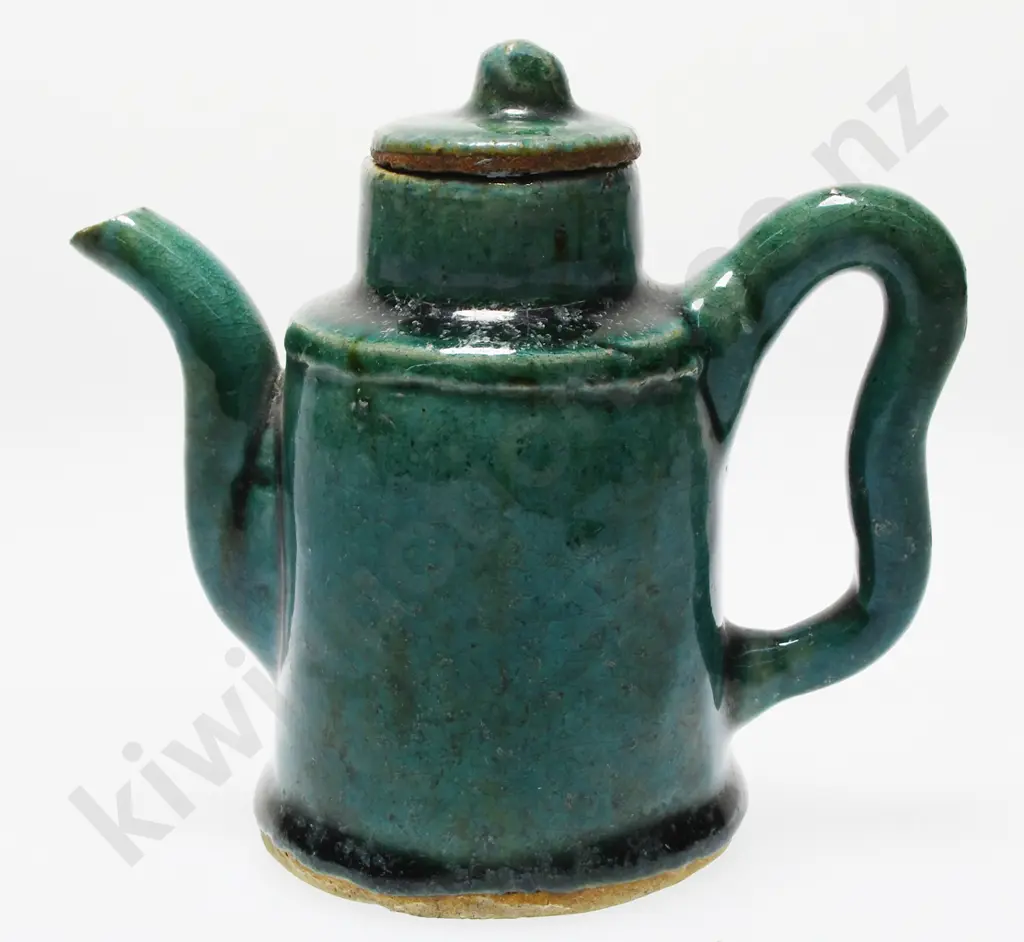 CHINESE MINIATURE TEAPOT Image 1++