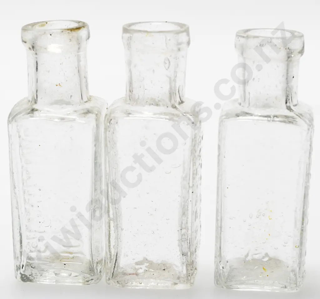 CHINESE GLASS BOTTLES Image 1++