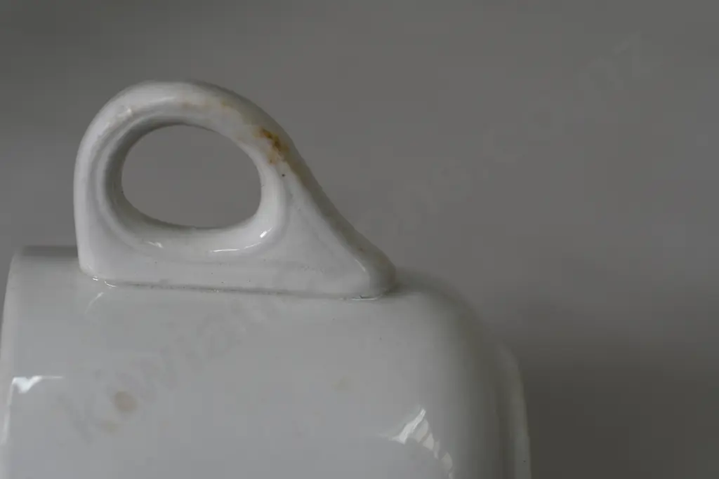 NZ RAILWAYREFRESHMENT ROOMS CUP Image 1++