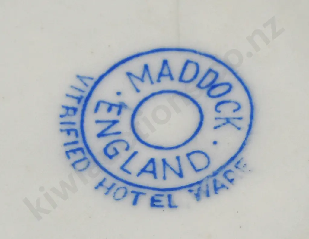NZ RAILWAY REFRESHMENT ROOMS CUP & SAUCER Image 1++