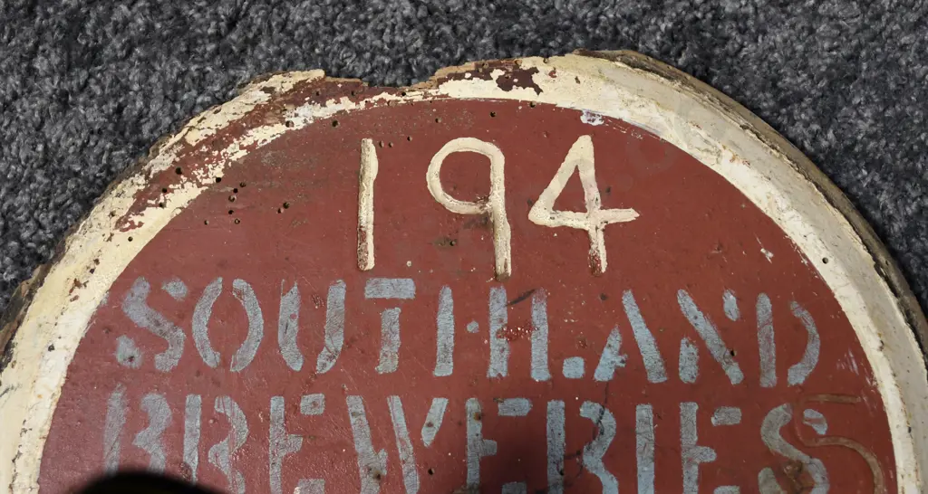 SOUTHLAND BREWERIES BARREL END Image 1++