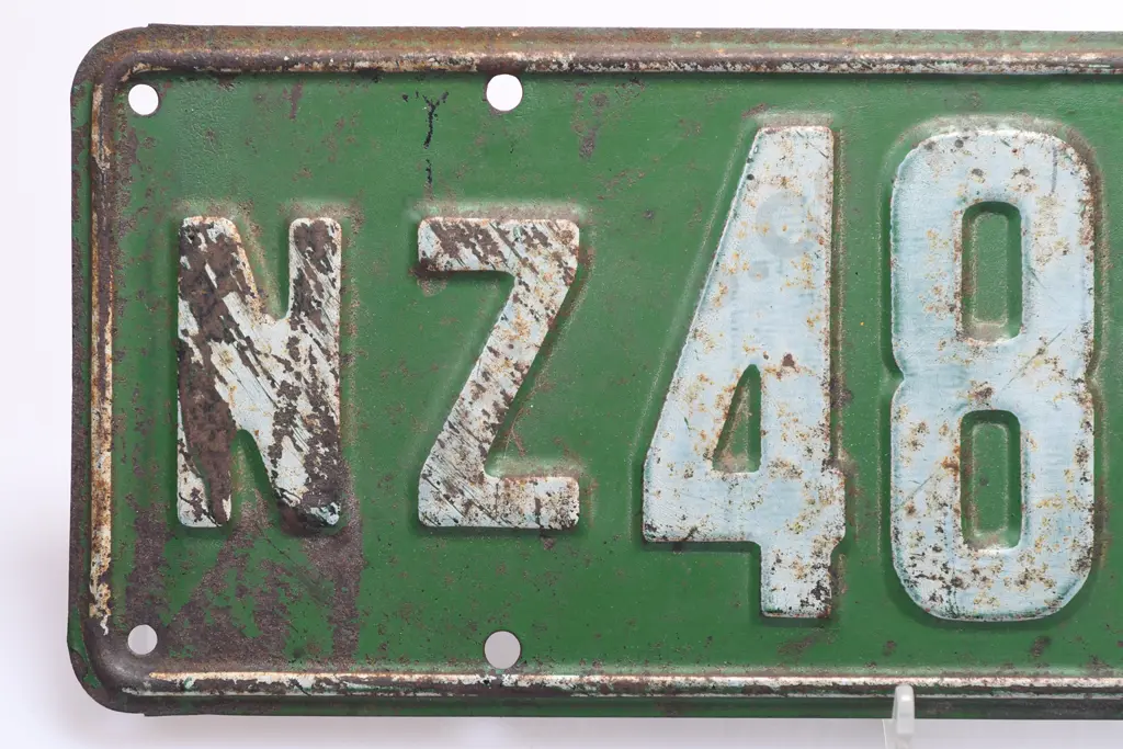 1925 NZ GOVT NUMBER PLATES Image 1++