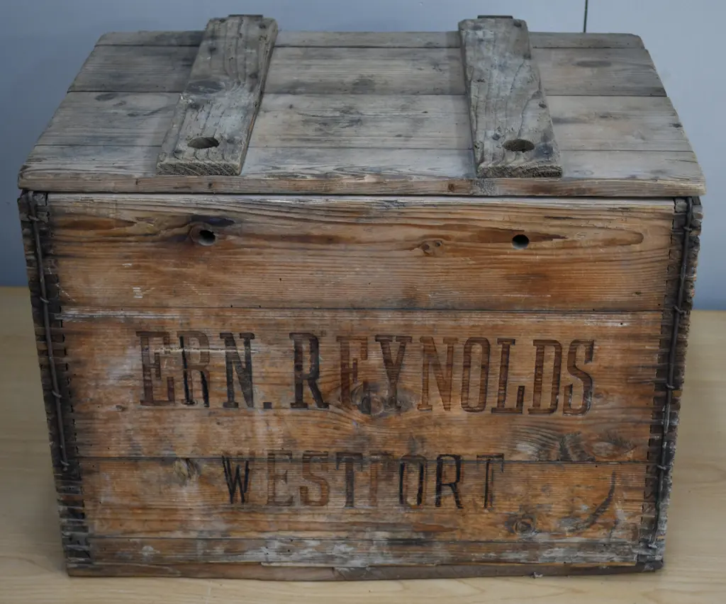 REYNOLDS WESTPORT DOUBLE SIZED SYPHON CRATE Image 1++