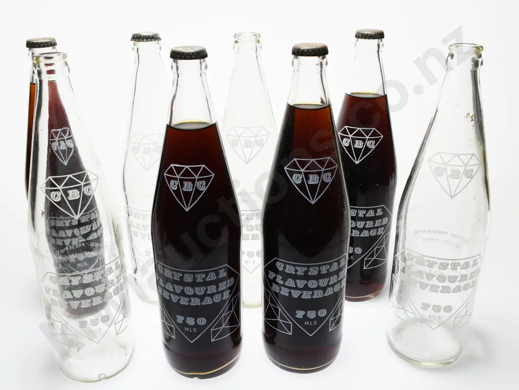 CRYSTAL FLAVOURED BEVERAGE CROWN TOPS Image 1++