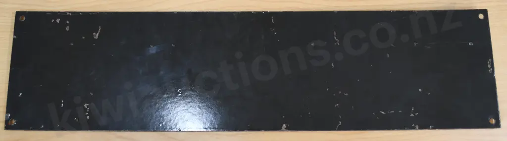 SHELL ENAMEL SIGN Image 1++