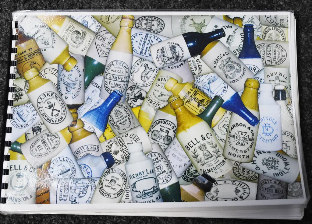 NZ BOTTLE & COLLECTABLE BOOKS Image 1++